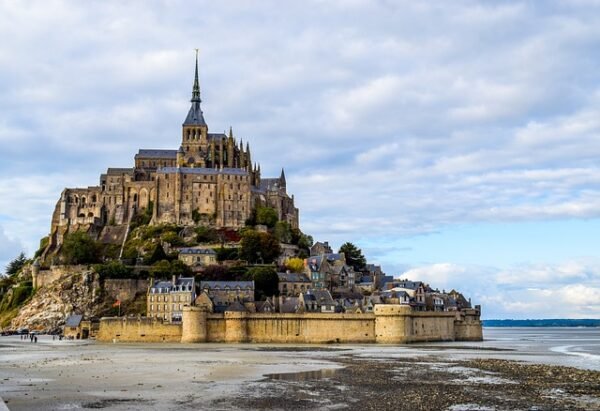 abadda_monte_san_michel_hispanidad