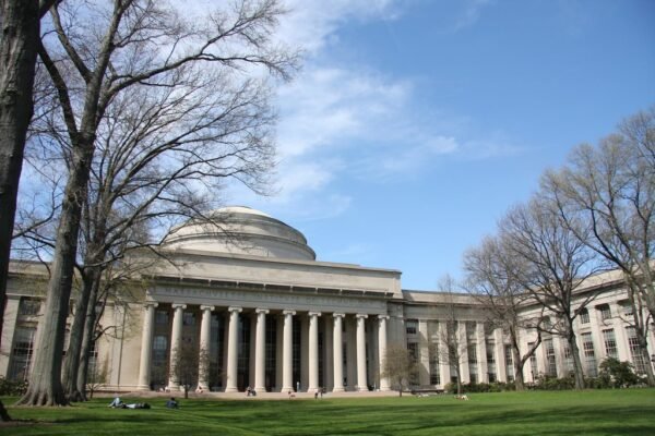 mit university campus