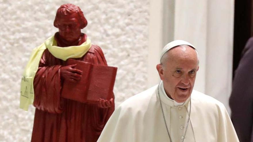 Fiducia supplicans bendice al pecado pero no al pecador