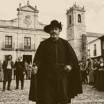 Alcalde de Zalamea, autoridad judicial legítima del rey en el pueblo. Un labrador, sí. Pero un labrador con la ley del monarca en la mano.