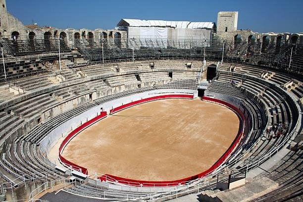 plaza de toros de arles