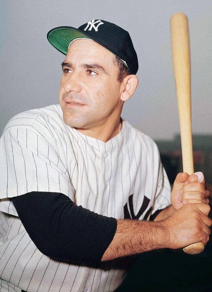 Yogi Berra gano 10 series mundiales como jugador